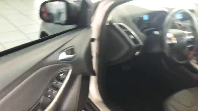 Focus Sedan SE 2.0 16v POWERSHIFT 2015