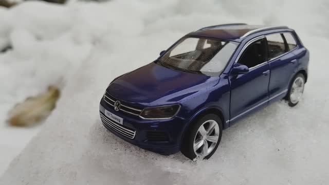 Обзор Wolkswagen Touareg второго поколения от "Mobicaro"