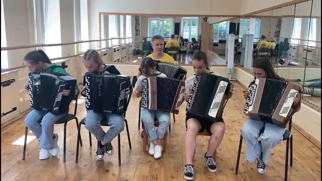 Летний творческий проект "Мозаика искусств".