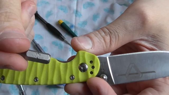 Китайский нож 9CR18MOV (21$)