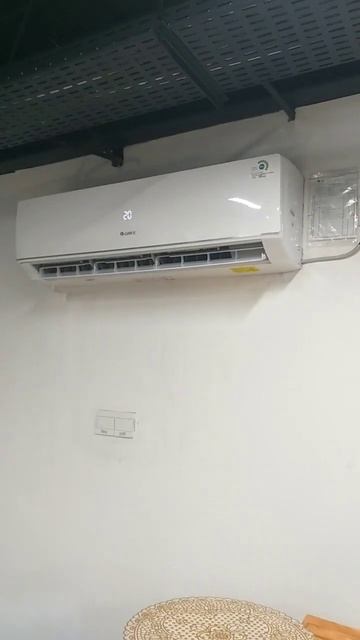 Gree ac 2.5 pk kode error E1 kompresor naik amper