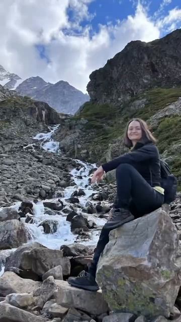 Водопады на озере Донгузорун-Кёль, Кабардино-Балкария