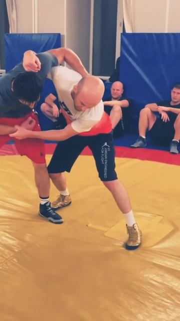 Вольная борьба Шамиль Османов обучение #борец #wrestling #вольнаяборьба #шамильосманов