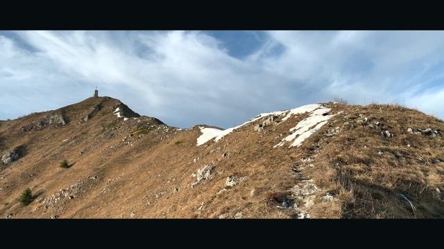 Monte Cuarnan / Gemona/  Trekking in Friuli Venezia Giulia / Ricovero Pischiutti