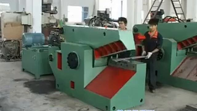 Crocodile Shear Machine