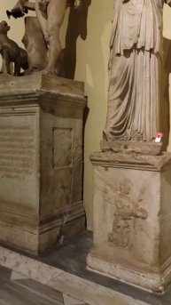 скульптуры