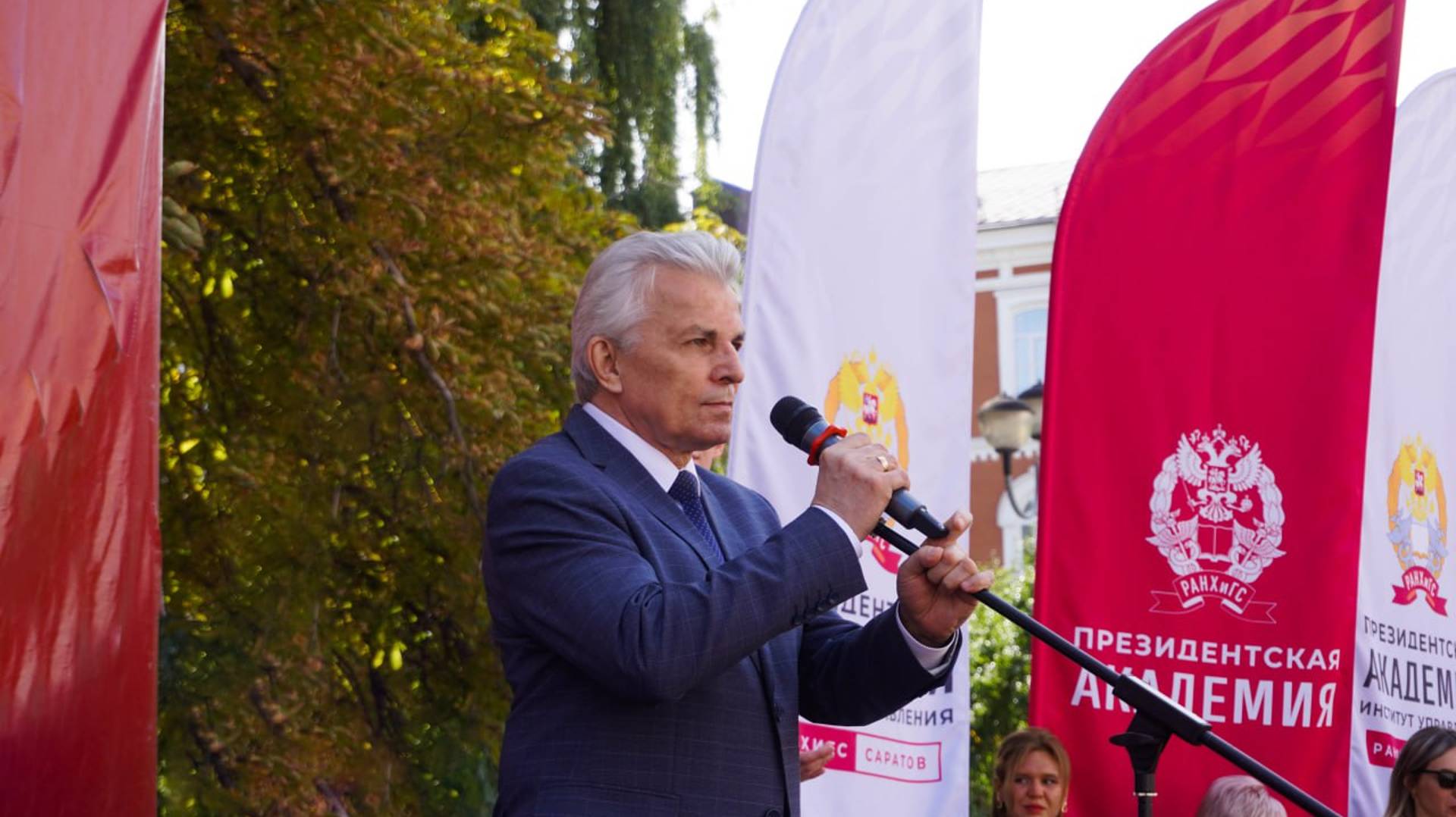 В ПИУ РАНХиГС прошла торжественная линейка, посвящённая Дню знаний!