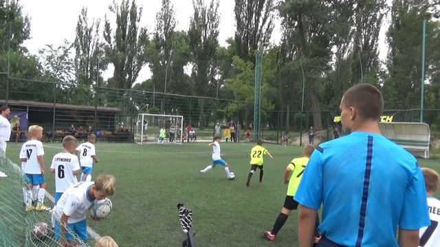 PHOENIX SUMMER CUP 2013  ДЮСШ БУЧА  - ЭНТУЗИАСТ 2-Й ТАЙМ 2 Я ЧАСТЬ