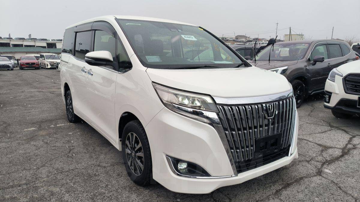 Семейный Люкс Такого вы еще не видели! Toyota Esquire 2017 2 литра Авто из Японии
