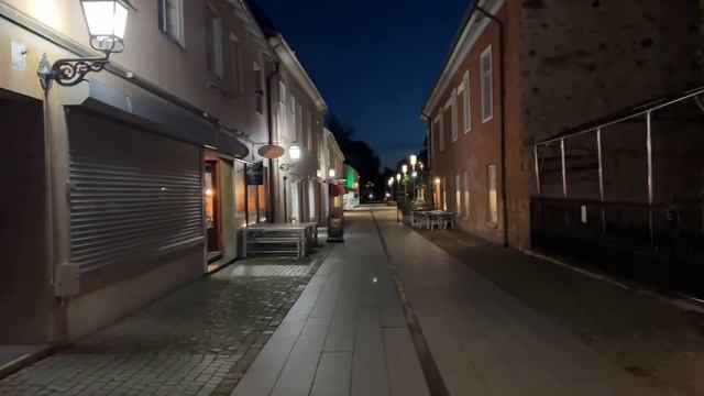 Vadstena Östergötland. Det vilda nattlivet. Torsdag 5 oktober 2023 klockan 19.30