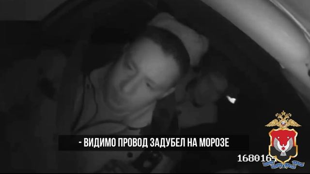 В Удмуртии автоинспекторы помогли экстренно доставить в больницу мужчину с серьёзной травмой руки