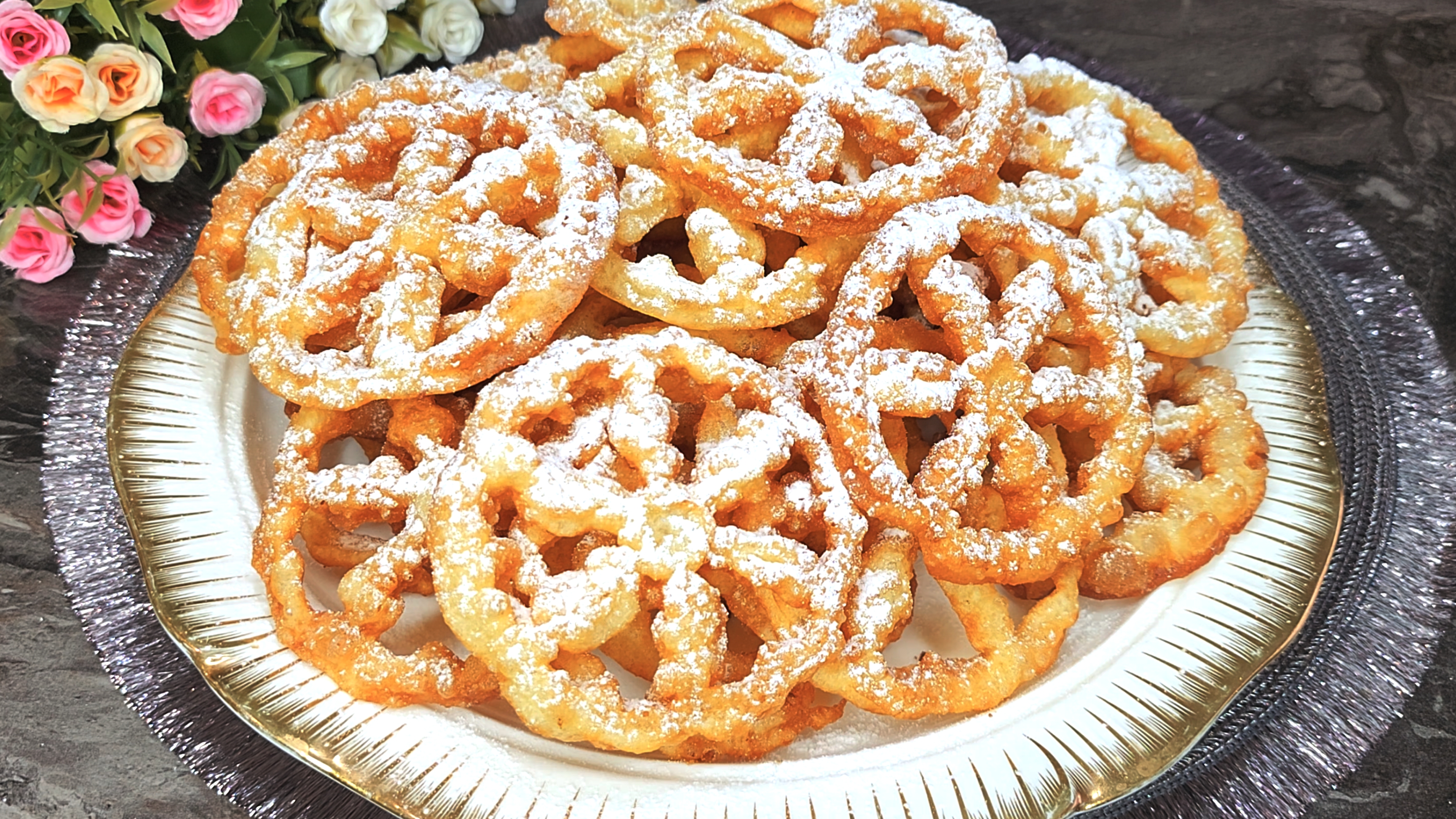 Научила подруга арабка! Положите тесто в кипящее масло! Результат вас удивит.