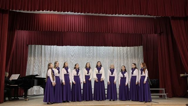 А.Ростовская, М.Железнова "Колыбельная", "Мы в рождество украсим дом".