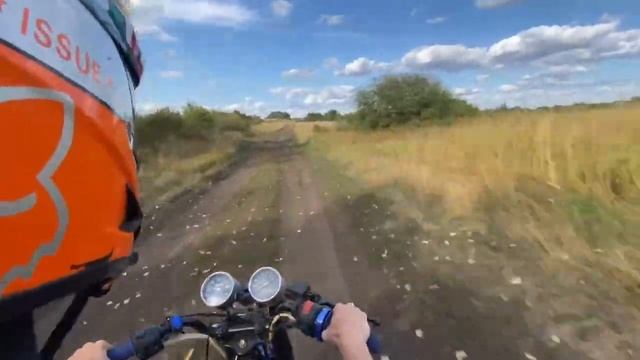 Покатушка с Вальком на ирбисе по полям дальше F1 (24.08.23)