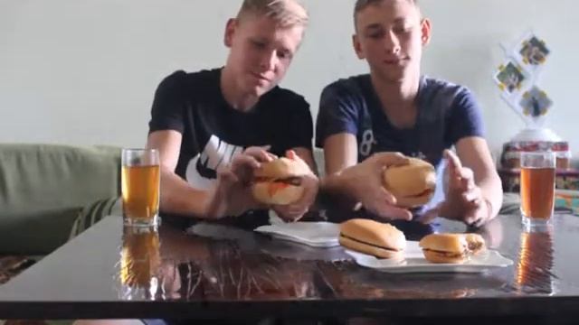 битва бургеров домашний против macdonald
