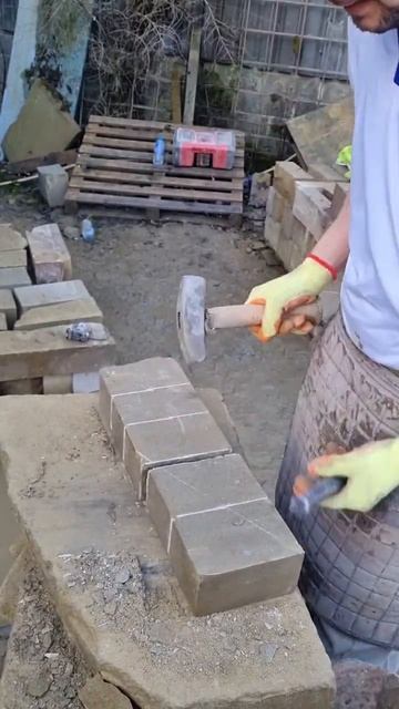 Watch the drop at the end 🤣 #construction #stonework #yorkshire #asmr #handtools #contentcreator