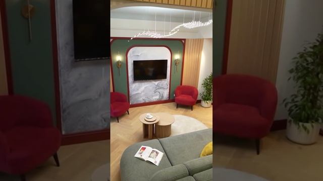 Инженерная доска Living Tree в ёлочке как часть одного из самых обсуждаемых проектов на НТВ