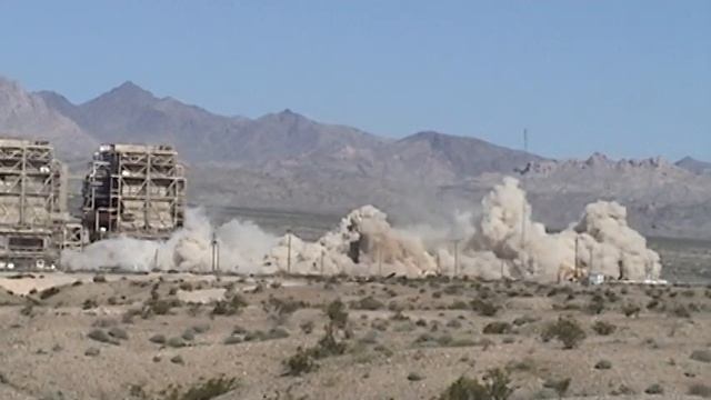 Mohave Generating Station stack implosion 3-11-11 SappsFX