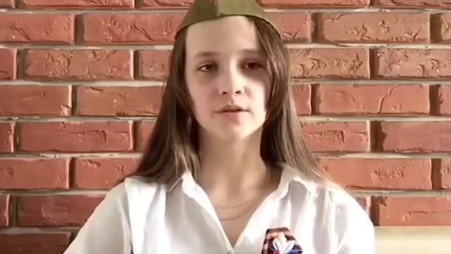 Читает В. Высоцкого "Мерцал закат..." Угарова Арина 8г класс МБОУ СШ 9