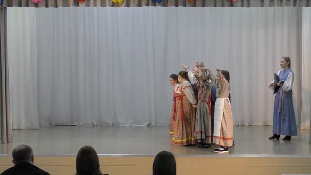Заенька, выйди в сад.  А мы сеяли лен