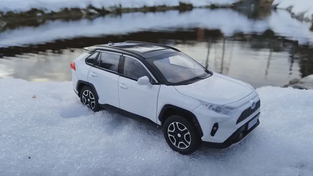 Обзор модели Toyota Rav 4 пятого поколения