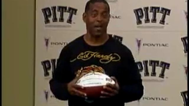 Ex-Pitt Star Tony Dorsett Meets New Star Shady McCoy