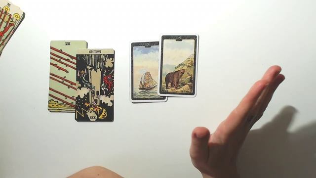 Что он чувствует к вам на самом деле? (мысли чувства действия). Онлайн гадание