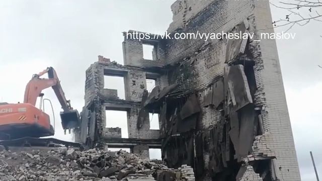 Снос жилого здания в Костомукше Demolition of a residential building in Kostomuk (1)