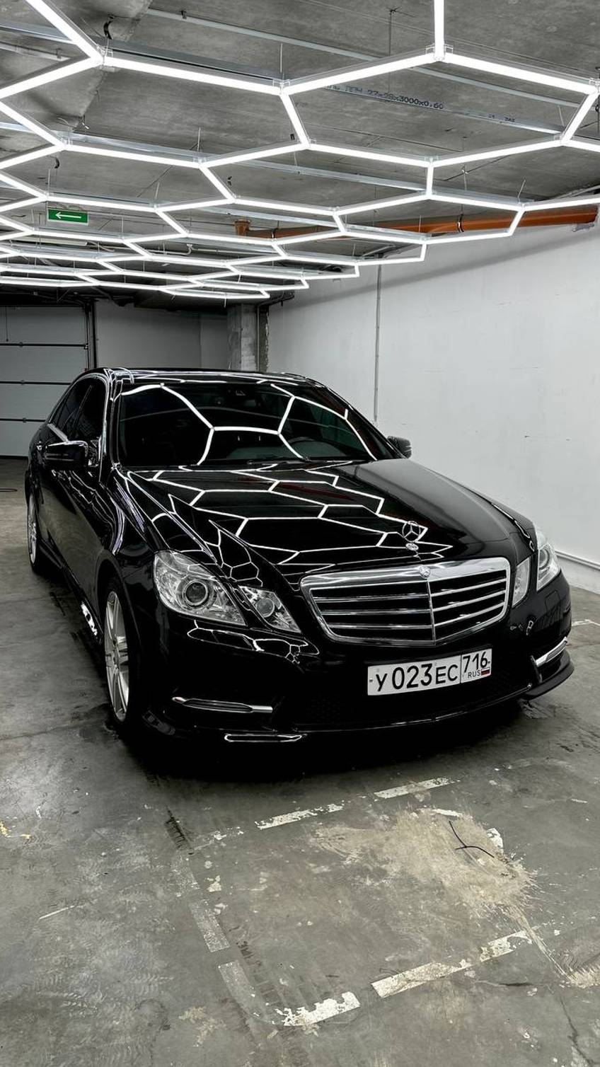 Полировка кузова + 2 слоя керамики Mercedes e200