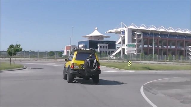 BMW E39 M5 & TOYOTA LAND CRUISER 80