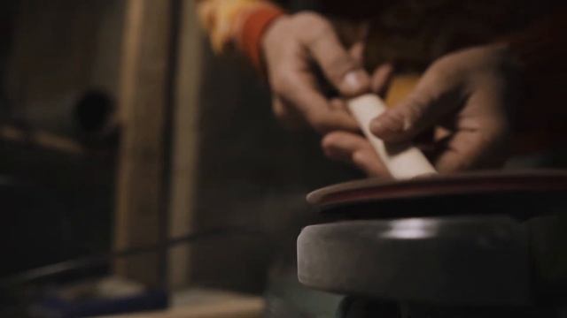 Broll Крутая стойка для наушников