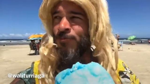 Imposible ir a la playa con el inútil de #JuanCarlos | Jenny la paraguaya