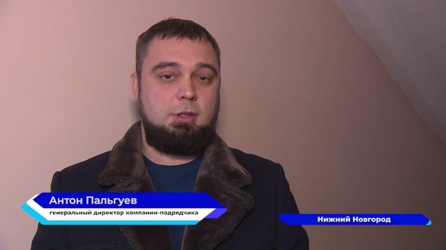 Сотрудники ГЖИ проверили качество ремонта подъезда в доме №22 на улице Сутырина