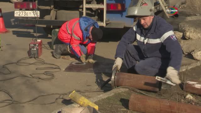 Замена водовода в Зугрэсе