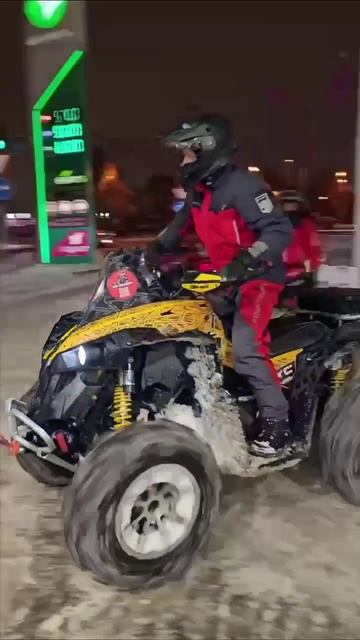 зимние мото развлечения