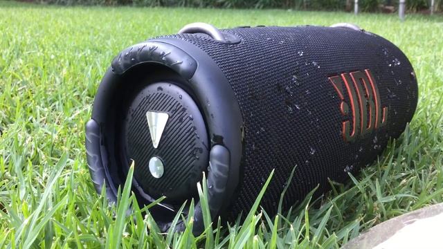 chill bass test - JBL Xtreme 3