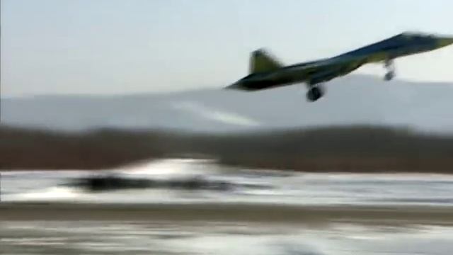 PAK FA  Sukhoi T-50 First flight (HD)