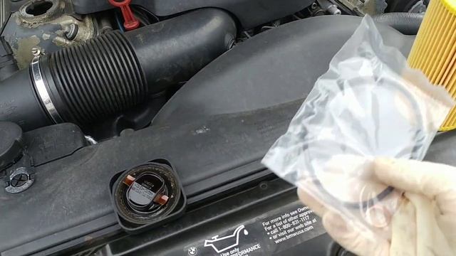 Liqui Moly oil change and flush - BMW E39 540I