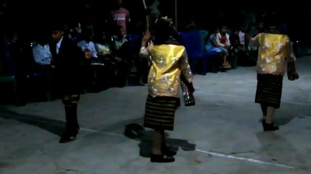 TARI KREASI BALUMPA PULAU TOMIA - WAKATOBI