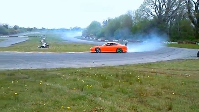 Orange silvia s15 drifting at tynagh 2013