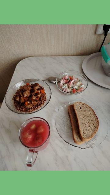 Приглашаю к столу