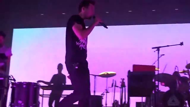 Bastille - Weight Of Living, Pt. 2 (live in Hamburg)