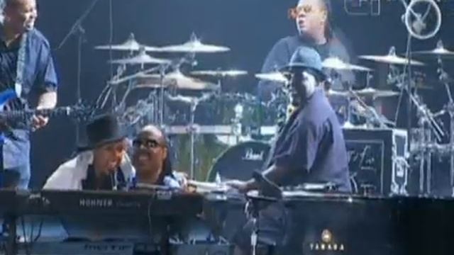 Stevie Wonder Feat. Janelle Monáe - Superstition - Live at Rock In Rio 2011