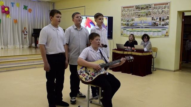 Выступление учащихся 5 А класса на празднике День родной школы. 
01.02.2025г.