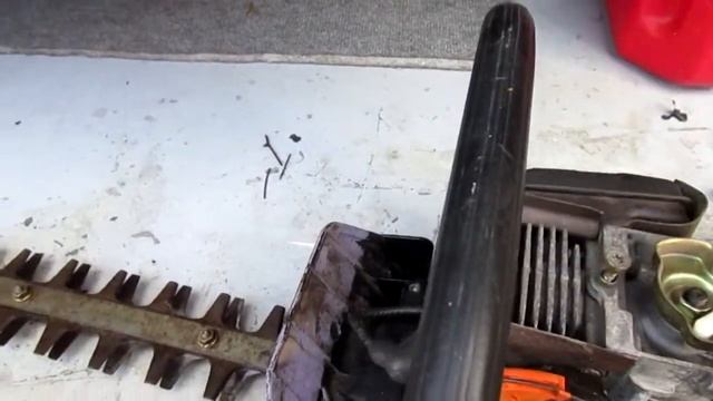 Stihl Hedge Trimmer. WHAT IT NEEDS