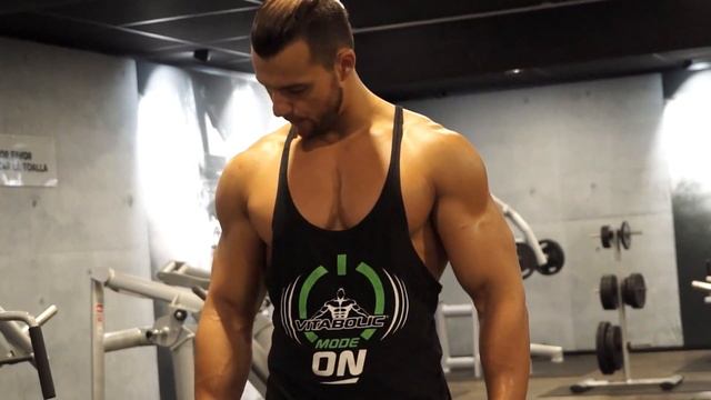 Crazy Pump  -  Amazing Chest Workout  -  My First Pro Filming