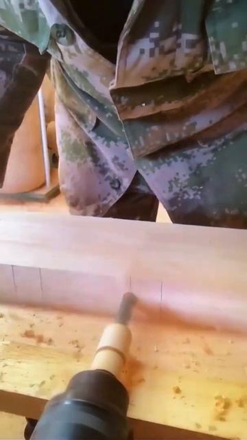 Precise wood connection and drilling skills 🏆 Good tools and machinery make work easy 💡