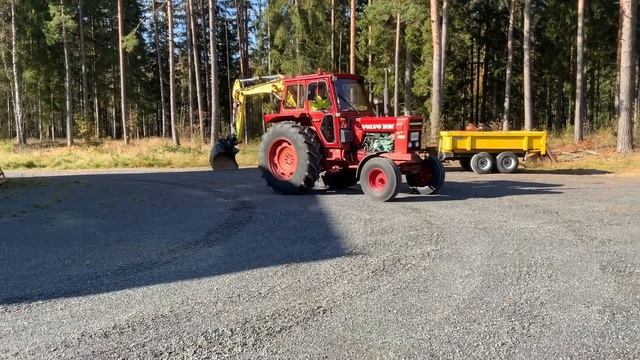 Köp Traktor Volvo BM T650 på Klaravik