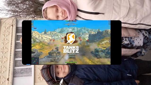 веселие с Solar Smash