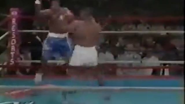 Майк Тайсон против Лоренцо Кенеди. 15.08.1985.   Mike Tyson vs Lorenzo Canady.